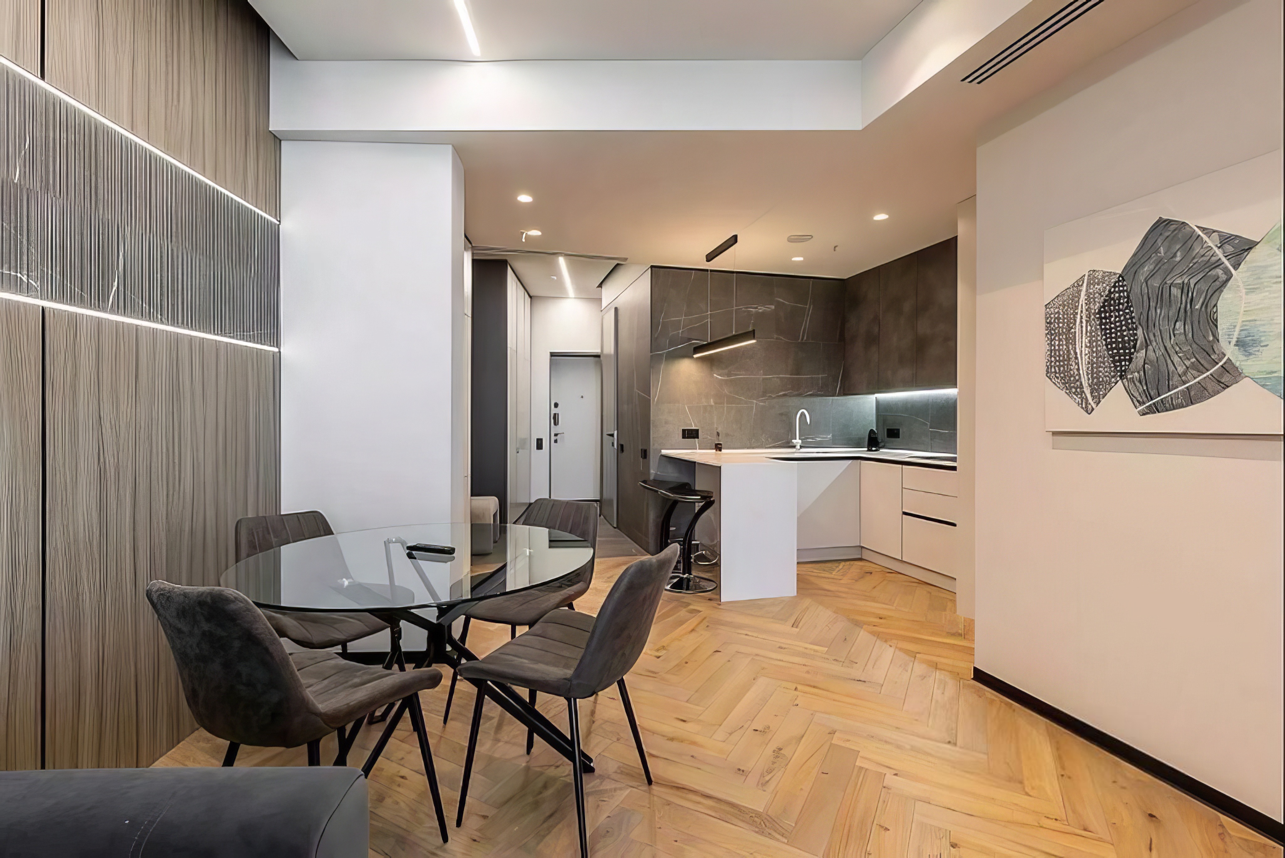 1-комнатный апартамент 38,1 м² с ремонтом и видом на парки в апарт-комплексе «Легендарный квартал»