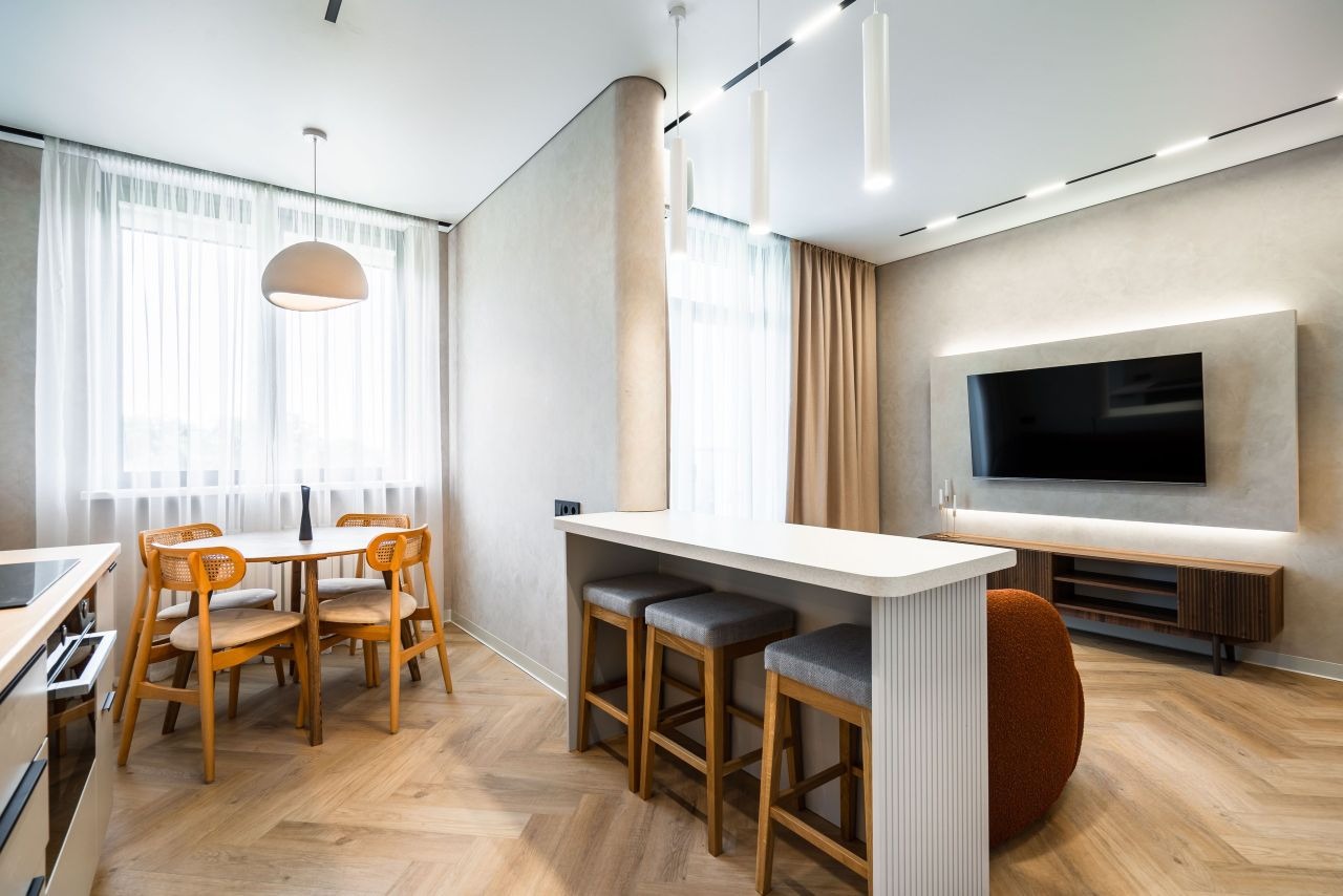 2-комнатный апартамент 59,5 м² с балконом и дизайнерским ремонтом в Фили Град