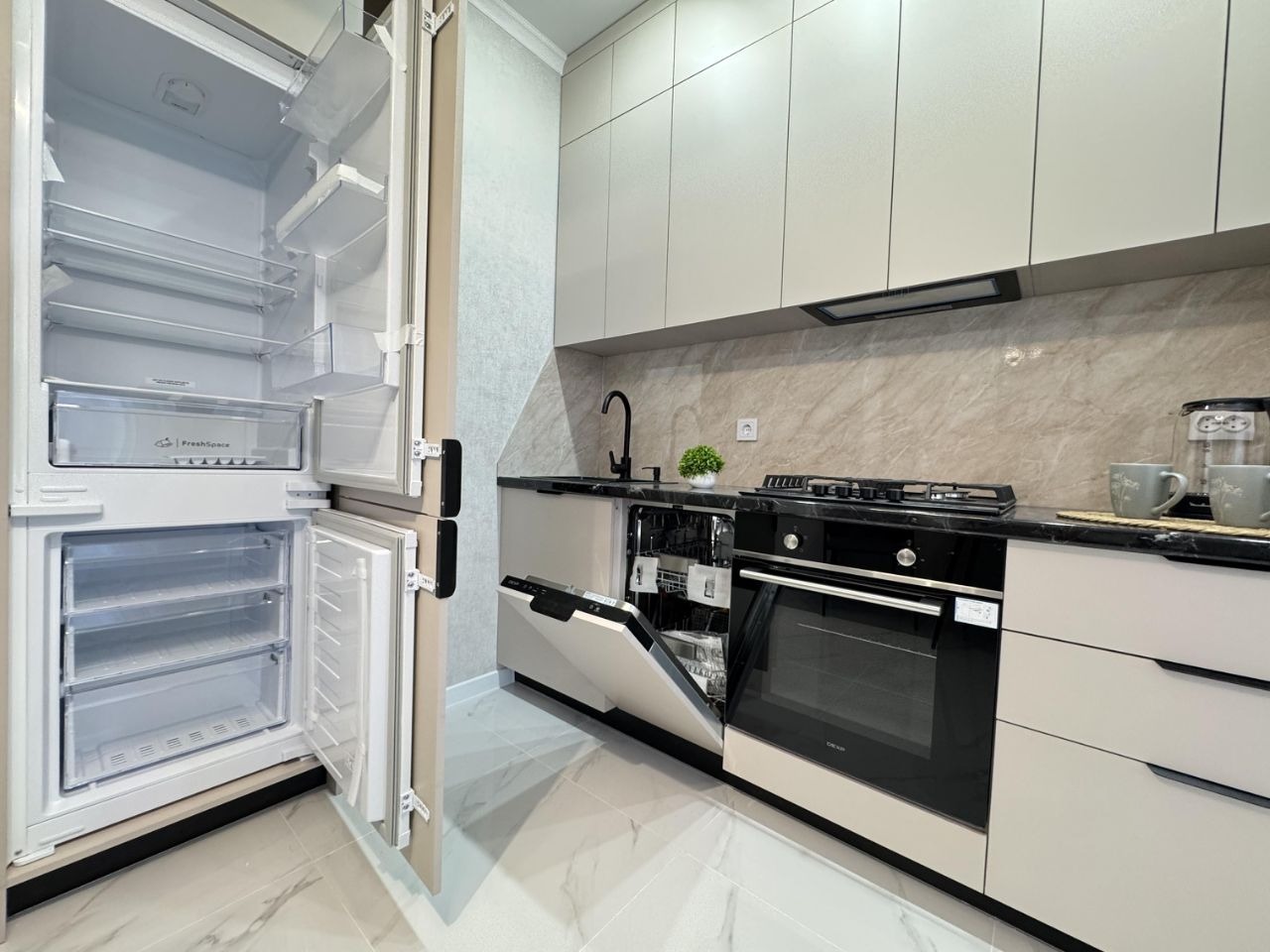 1-комнатная квартира 49 м² с дизайнерским ремонтом в ЖК «Тихвинская-14»