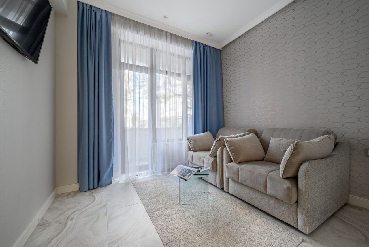 2-комнатная квартира 75 м² с дизайнерским ремонтом в ЖК «Малыгина 12»