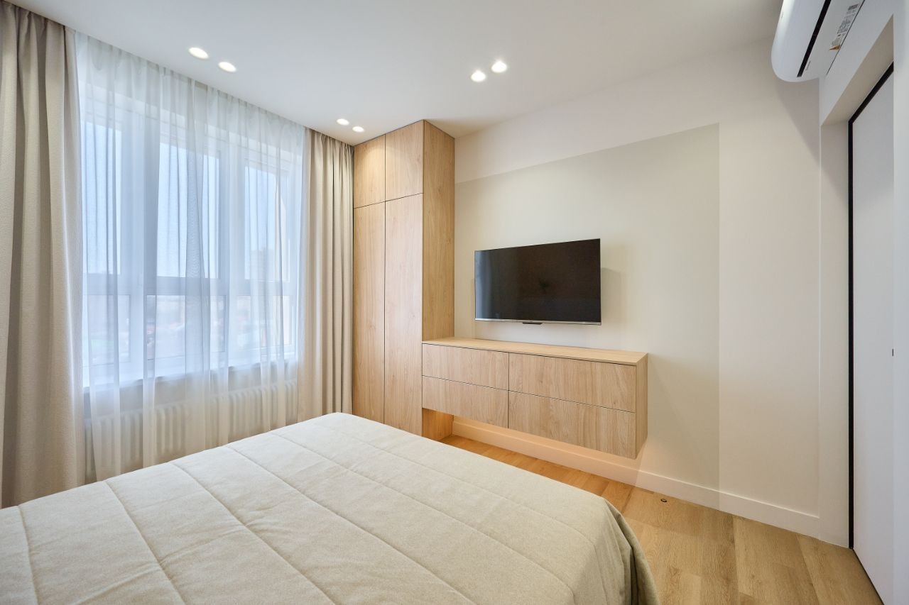 1-комнатные апартаменты 50 м² с дизайнерским ремонтом в ЖК «Стремянный 2»