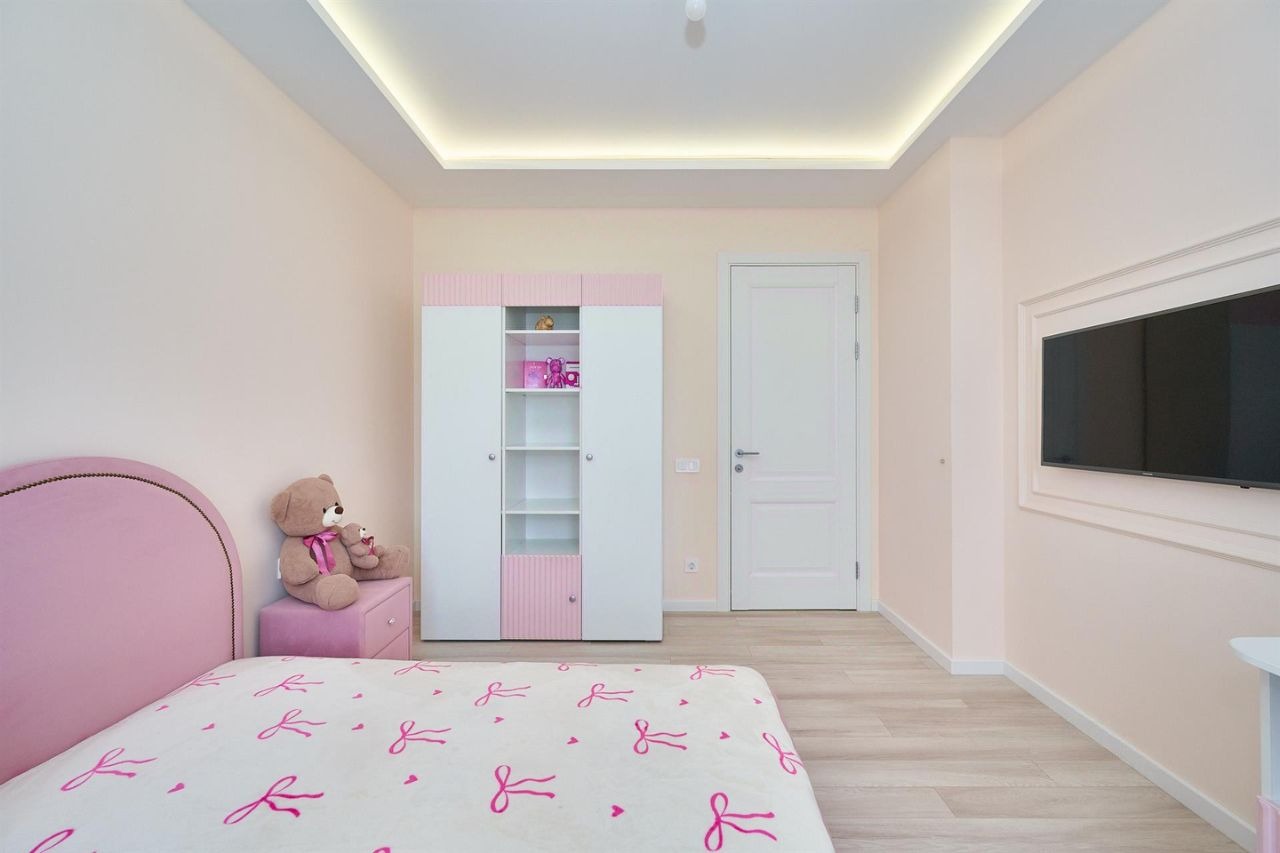 3-комнатная квартира 65 м² с дизайнерским ремонтом в ЖК «Черняховского 19»