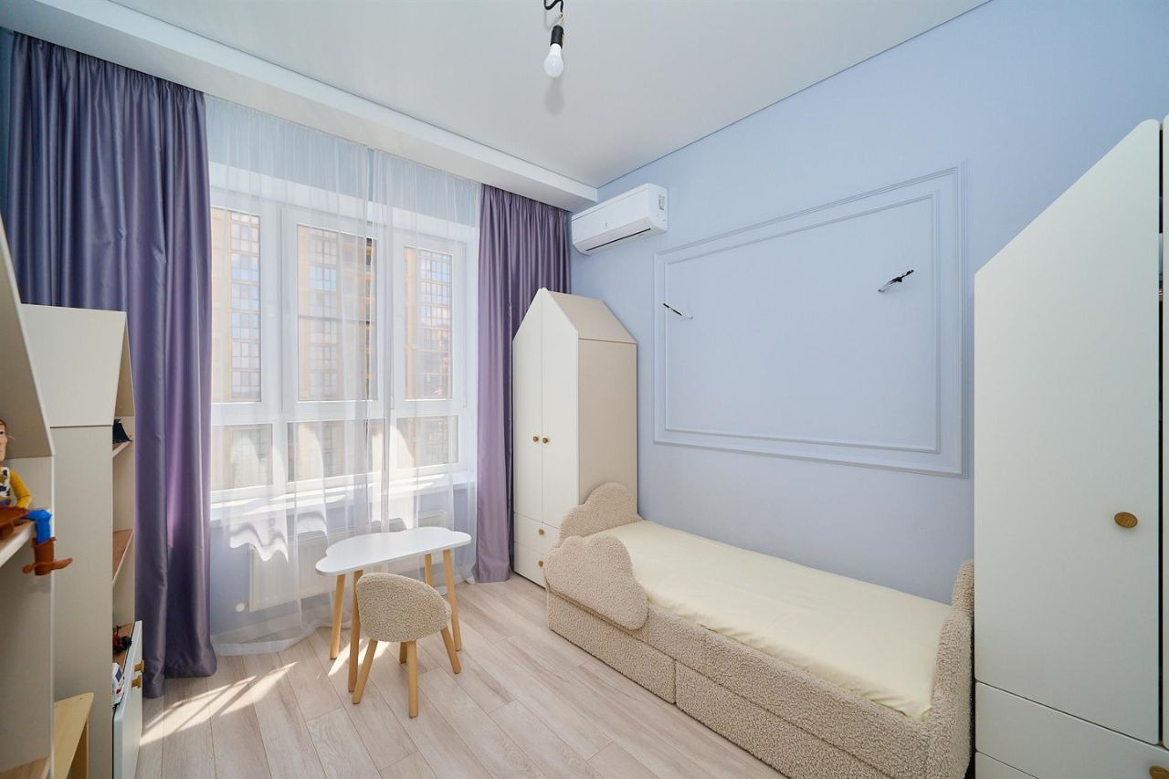 3-комнатная квартира 65 м² с дизайнерским ремонтом в ЖК «Черняховского 19»
